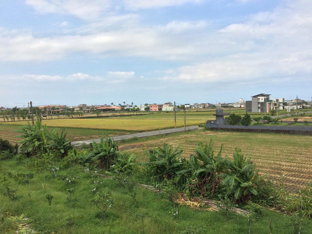 Appartement Momo民宿 溜滑梯 à Dongshan  Extérieur photo