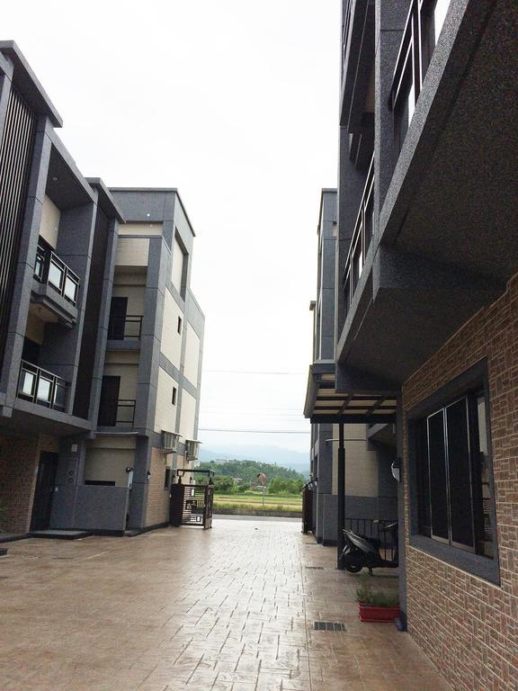 Appartement Momo民宿 溜滑梯 à Dongshan  Extérieur photo